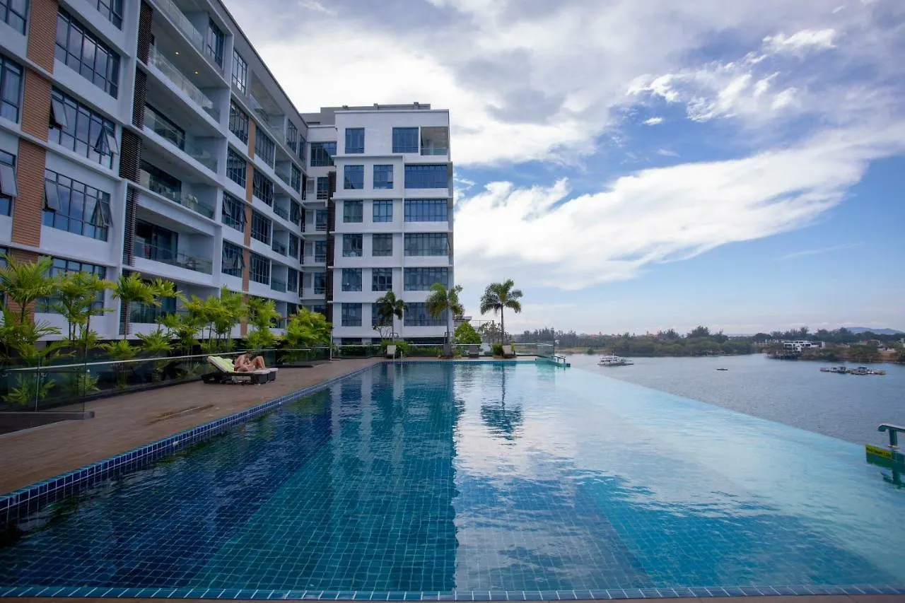 Elegant Living @ Pelagos Suites Oceanus Waterfront Kk Kota Kinabalu 0*,